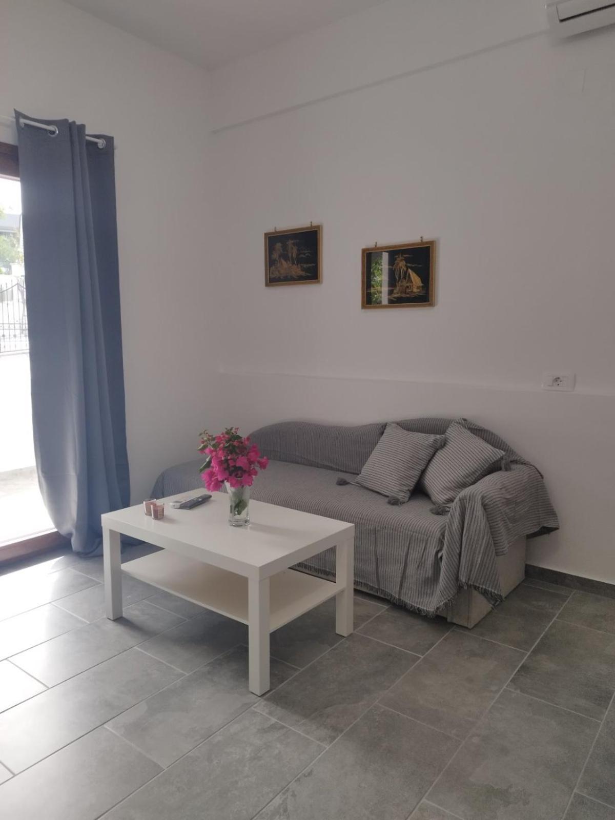 Aithra Ferienhaus Parga